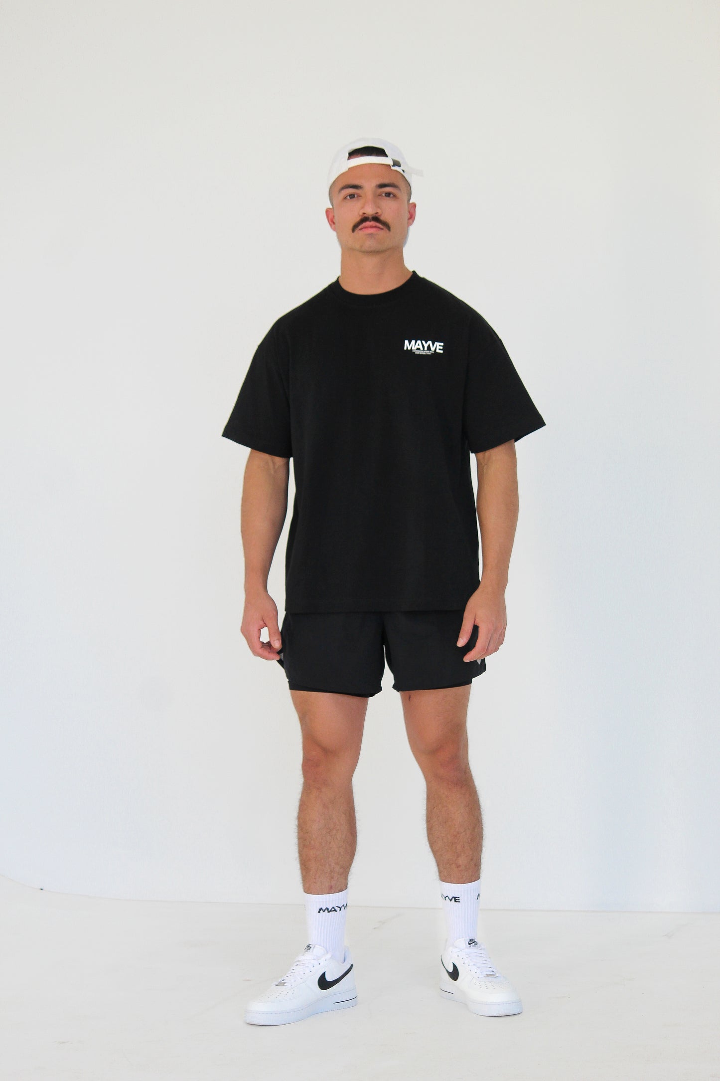 CONFIDENT TEE - BLACK & WHITE