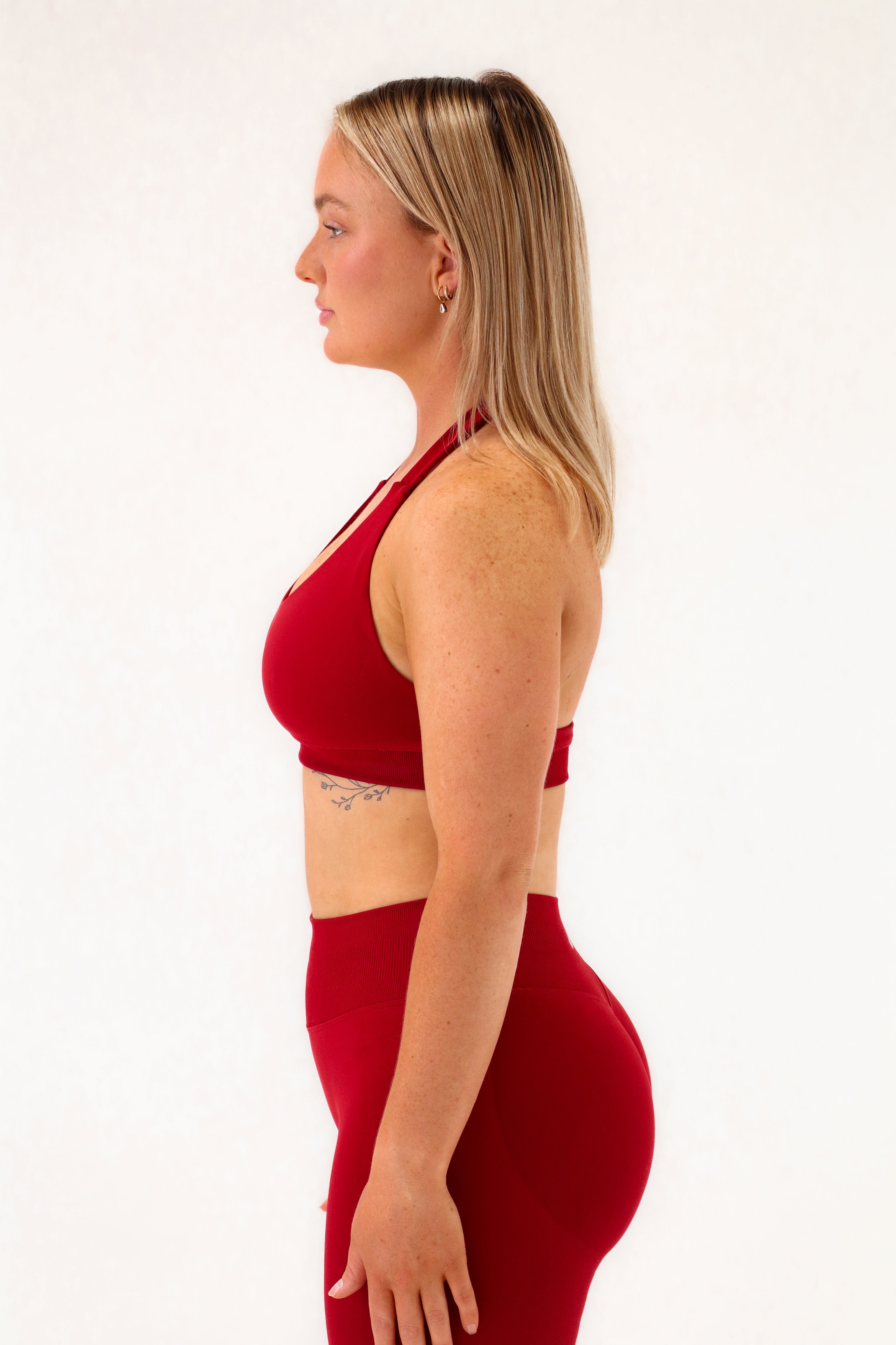 SCULPT SHORTS - CHERRY RED