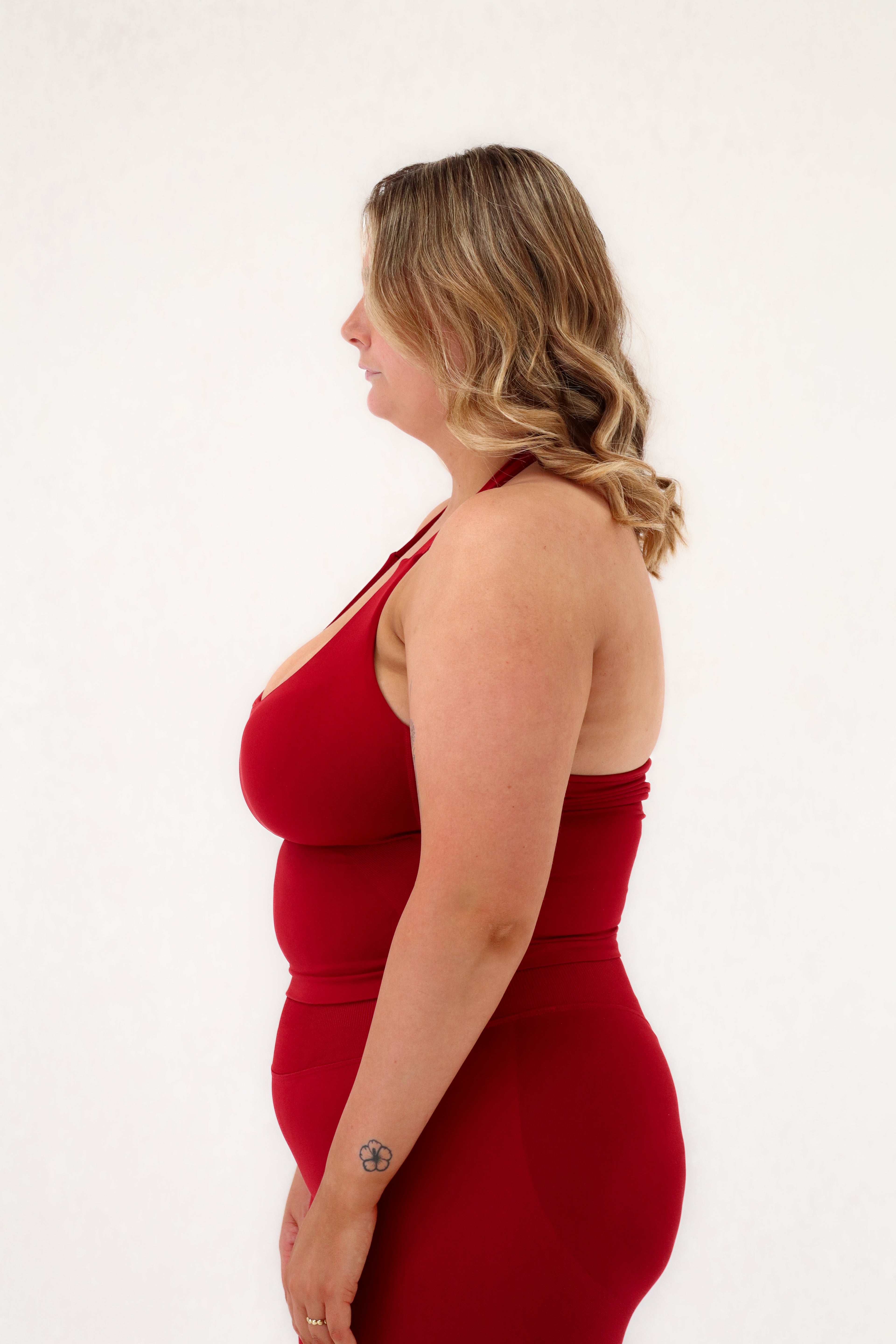 SCULPT SHORTS - CHERRY RED