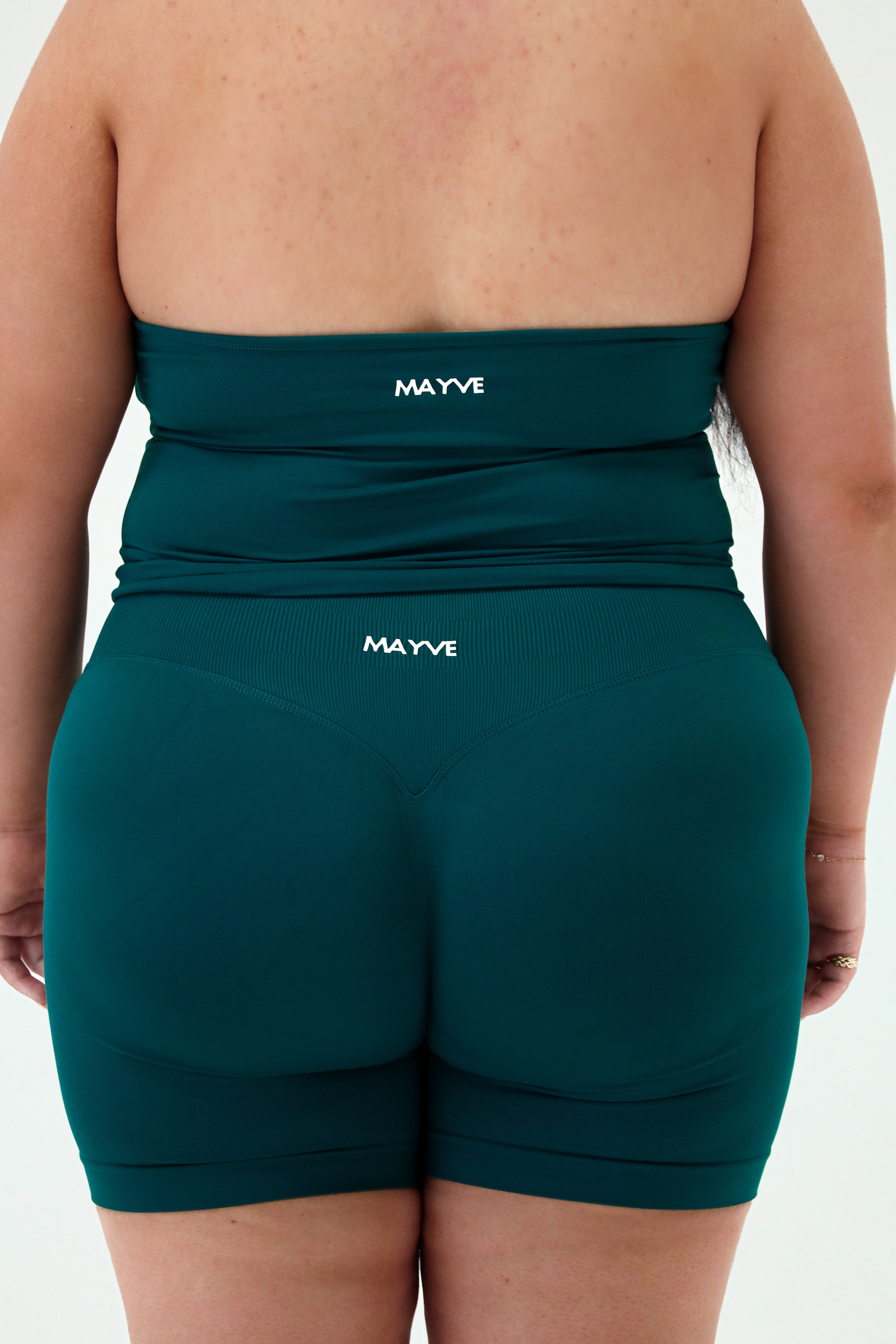 SCULPT SHORTS - FOREST GREEN