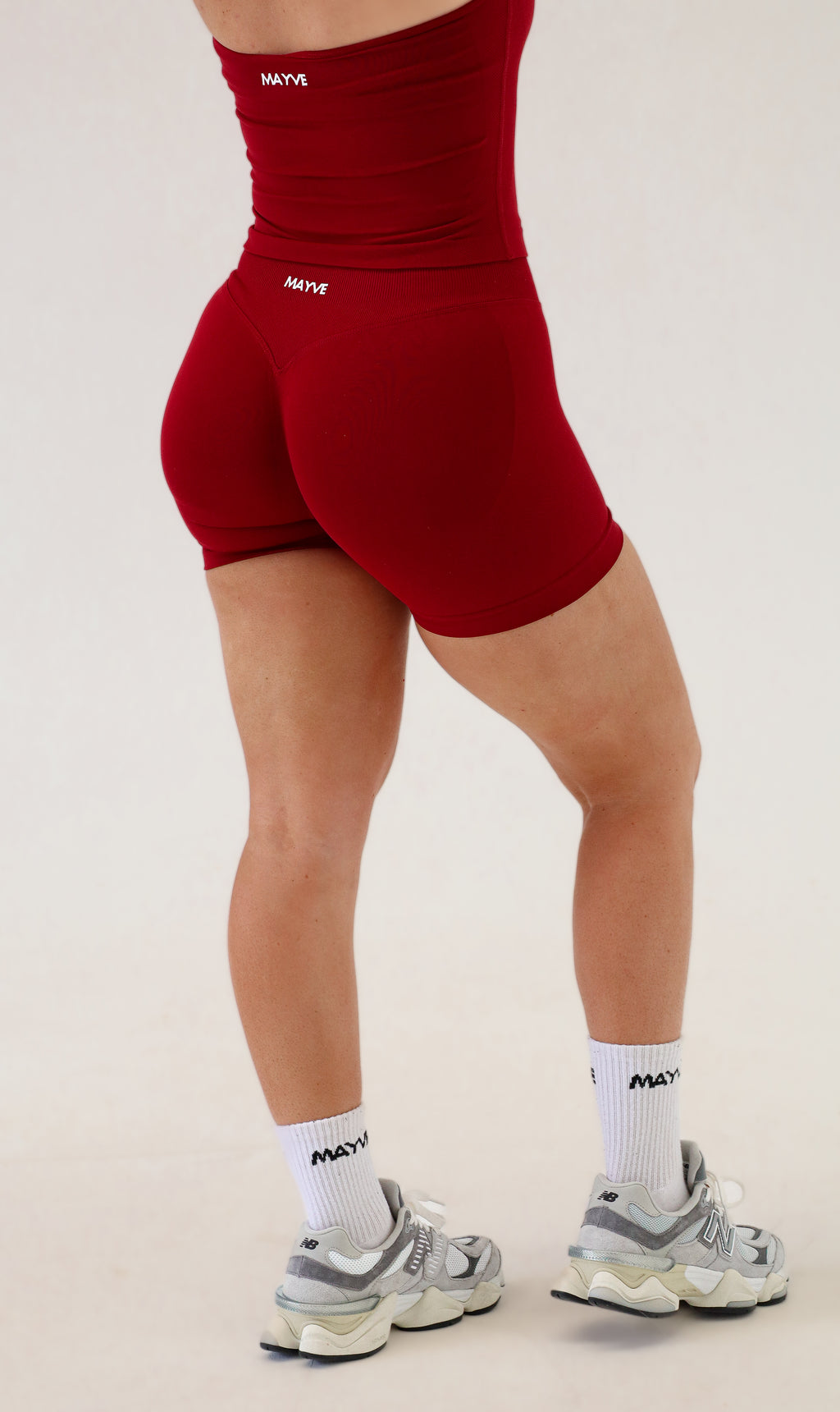 SCULPT SHORTS - CHERRY RED