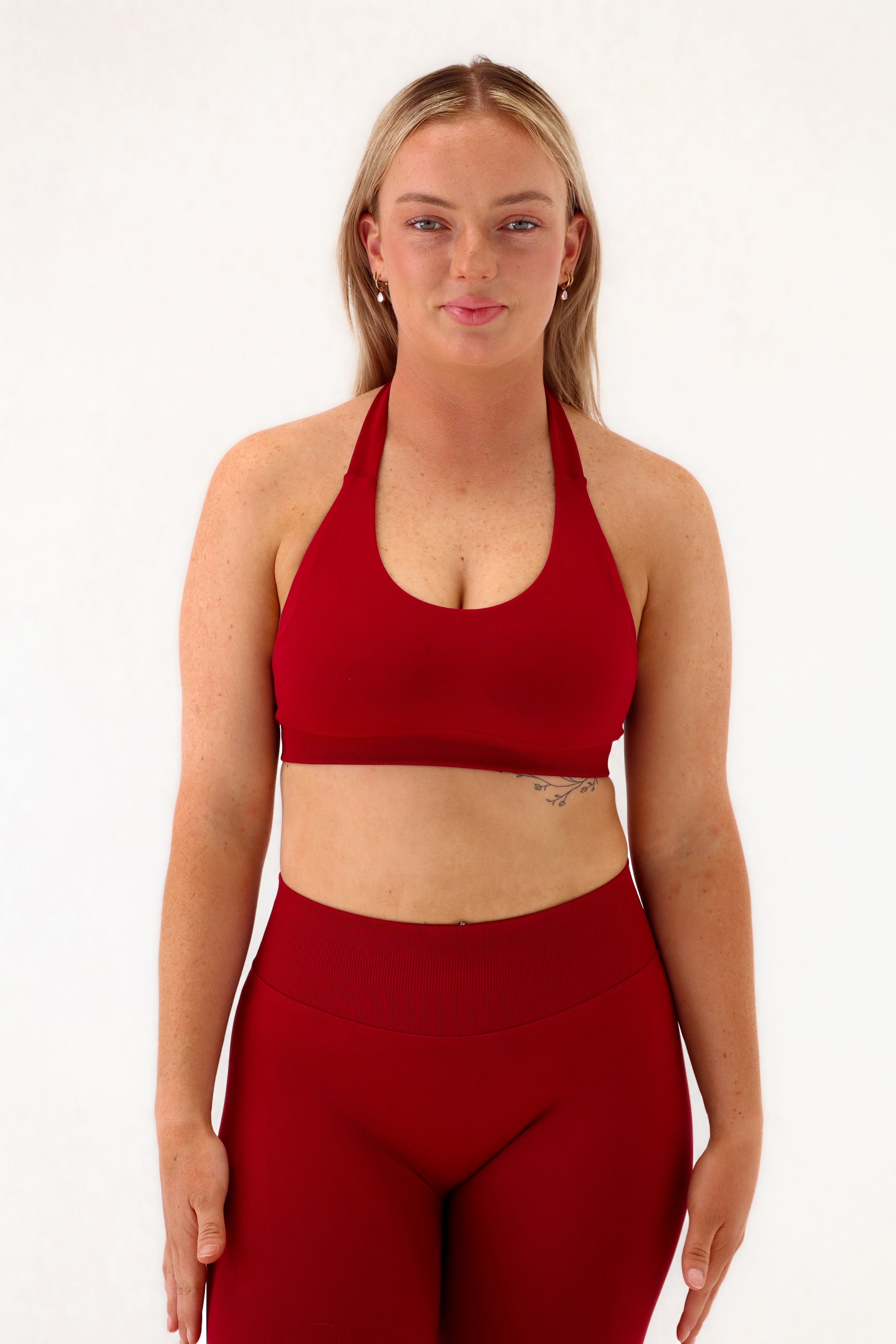SCULPT SHORTS - CHERRY RED