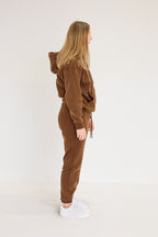 ESSENTIAL TRACKSUIT PANTS - CHOCOLATE BROWN