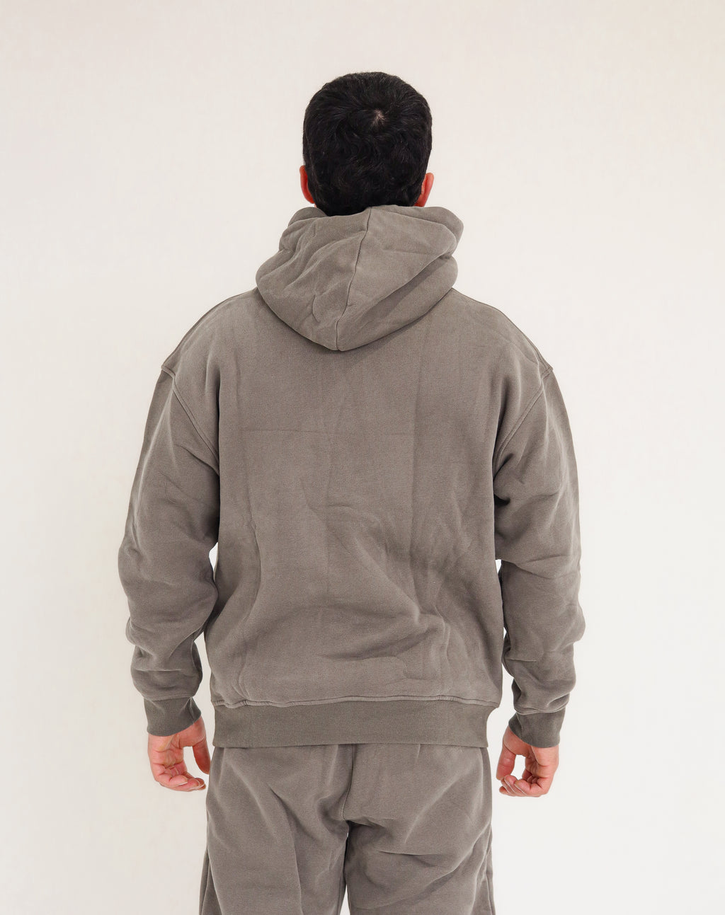 ESSENTIAL TRACKSUIT PANTS - ASH GREY