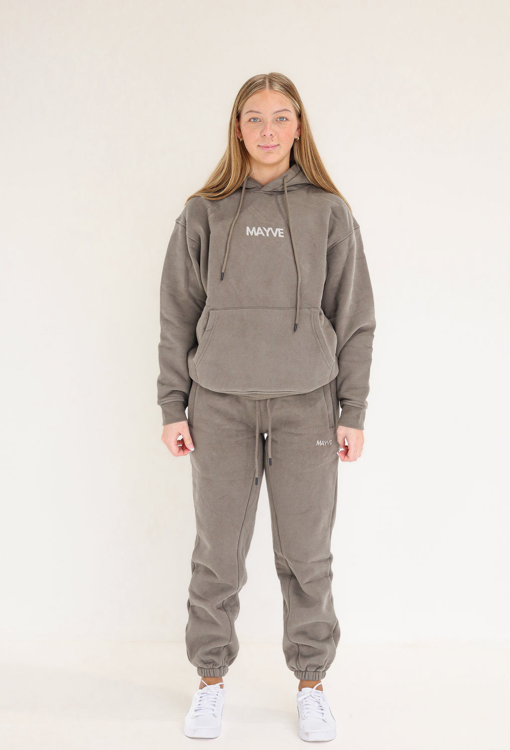 ESSENTIAL TRACKSUIT PANTS - ASH GREY