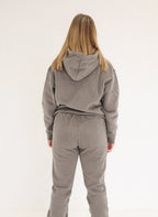 ESSENTIAL TRACKSUIT PANTS - ASH GREY
