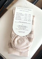 MAYVE GRIP PILATES SOCKS - CHECKERED GREY/OFF WHITE